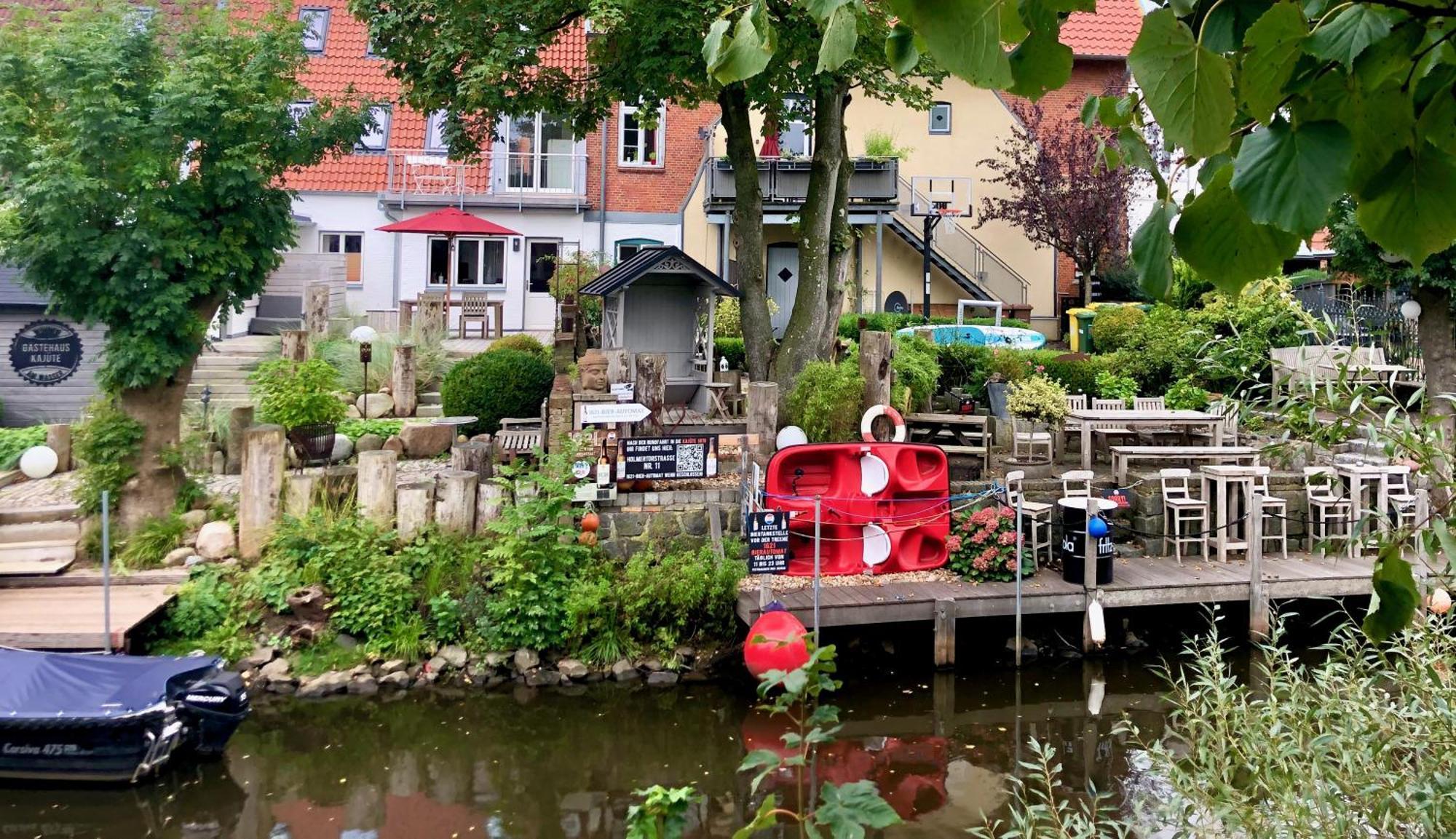 Gaestehaus Kajuete Direkt Am Wasser Фридрихщат Екстериор снимка